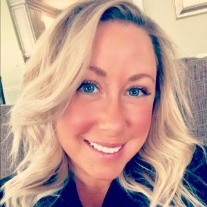 Meet your Posher, Megan layne